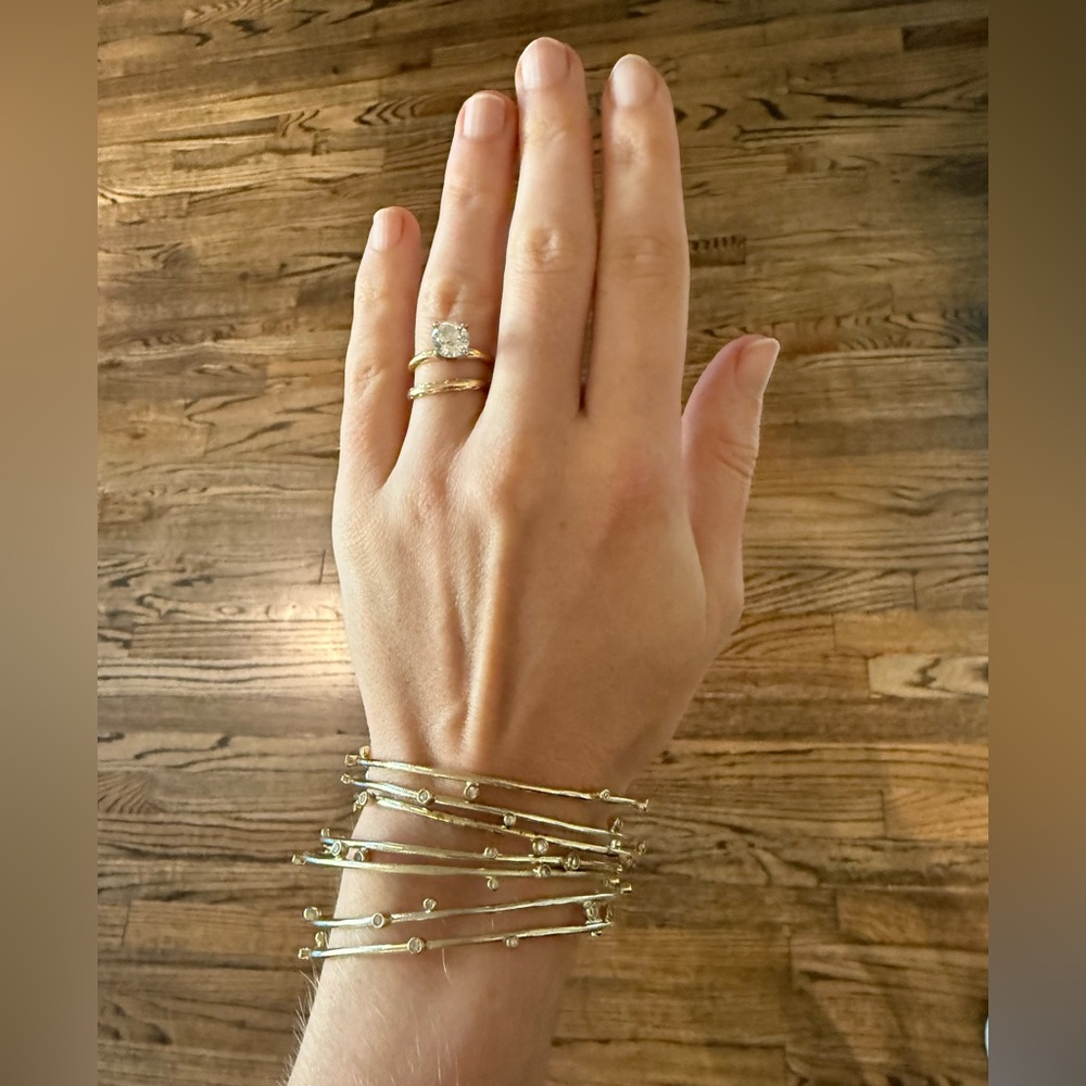 Kendra Scott gold tone bangle bracelets (7 bangles)